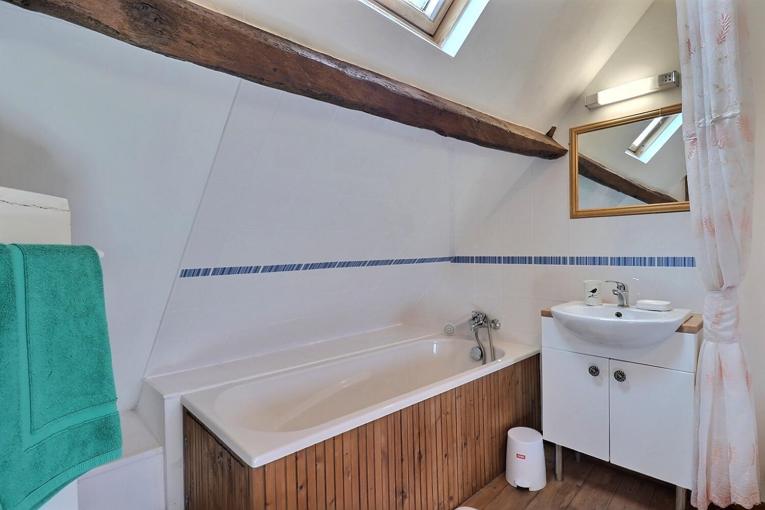 La Petite Maison Bleue Les Portes du Coglais Екстериор снимка